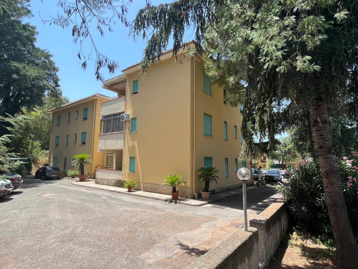 Il Viandante Apartment Olivarella-Corriolo Luaran gambar